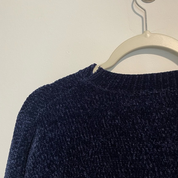 Navy Blue Women's Sweater - Picture 4 of 4